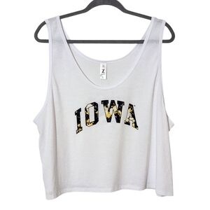 Zoozatz Cropped White Iowa Graphic Tank Top NWT Sz XL Iowa Hawkeyes Tank Top